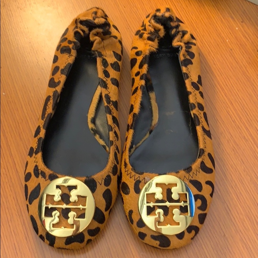 Tory Burch Leopard Flats Size 7